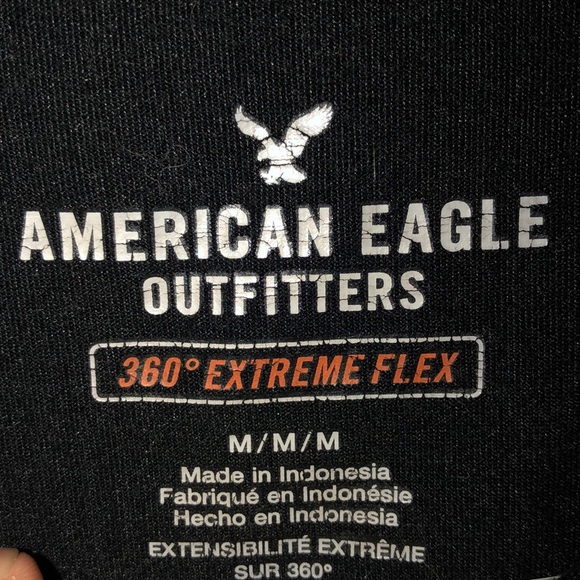 AMERICAN EAGLE / 360 degree flex T-shirt - Picture 3 of 4